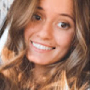 Meet your Posher, Zoe